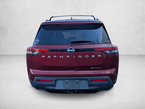 Used 2022 Nissan Pathfinder SV image 6