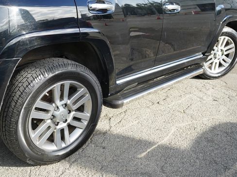 Used 2011 Toyota 4Runner Trail AWD/4WD image 7