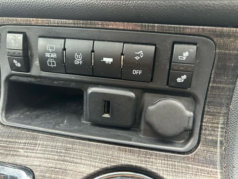 Used 2016 GMC Acadia SLT w/ Open Road Package AWD/4WD image 27