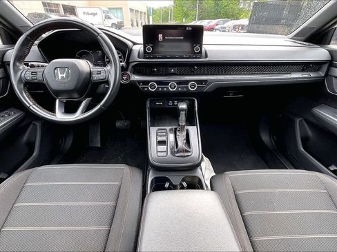 Used 2024 Honda CR-V Sport image 21