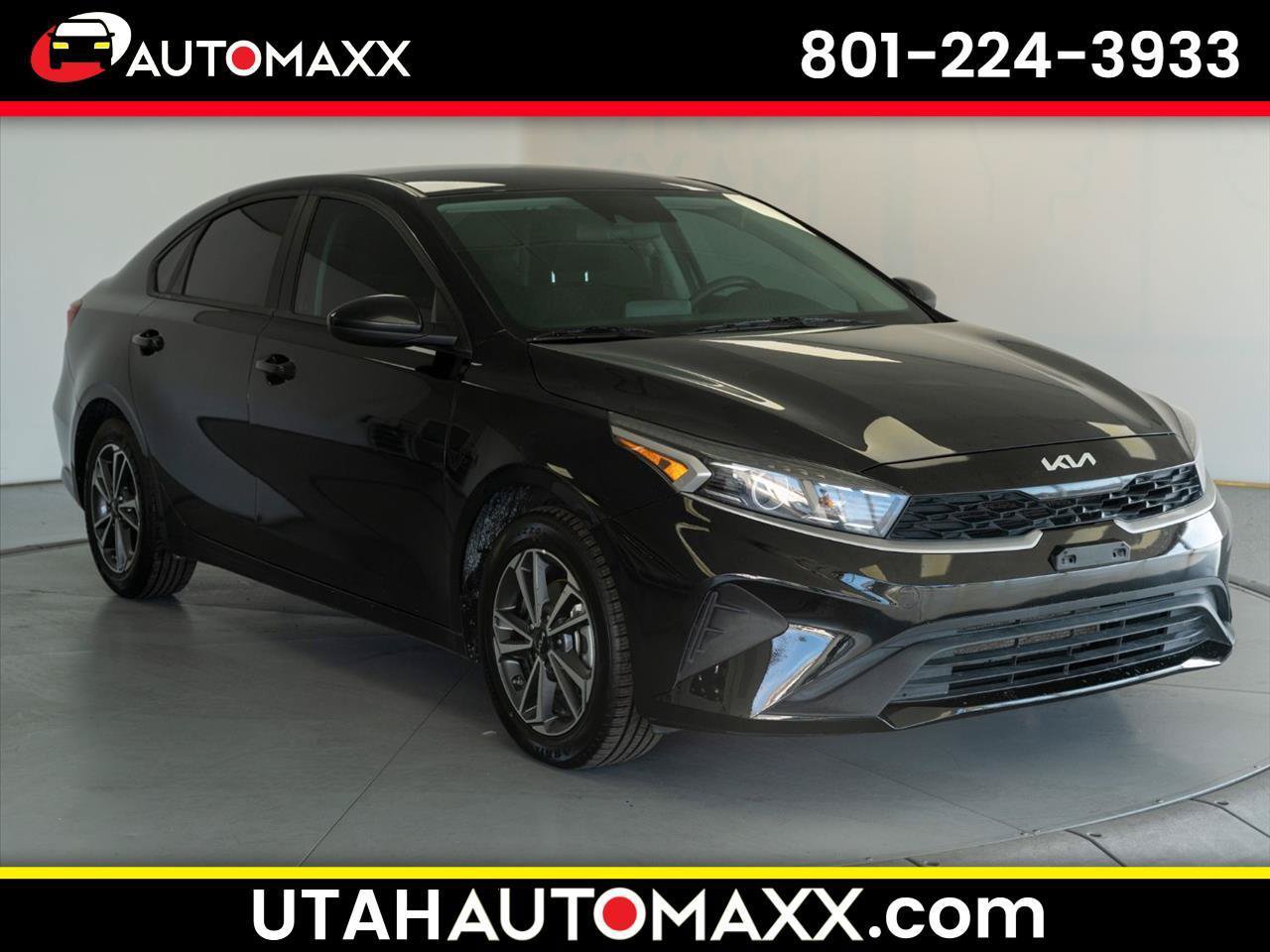 Used 2023 Kia Forte LXS FWD image 1