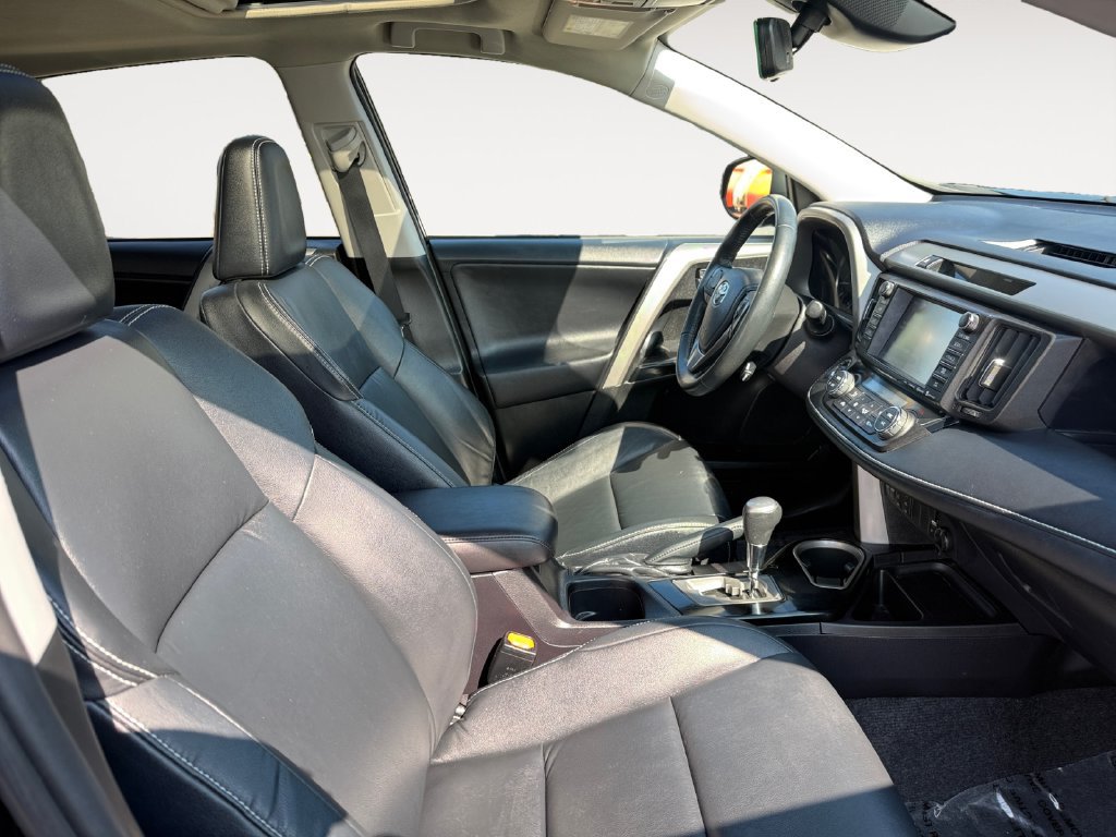 Certified 2016 Toyota RAV4 Limited AWD/4WD image 15