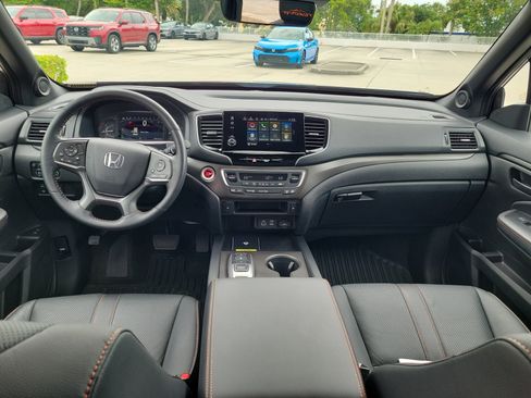 Certified 2024 Honda Passport TrailSport image 13
