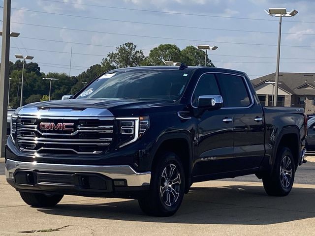 Used 2025 GMC Sierra 1500 SLT AWD/4WD image 6