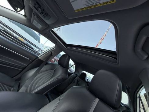 Used 2019 Toyota Camry SE w/ Convenience Package FWD image 25
