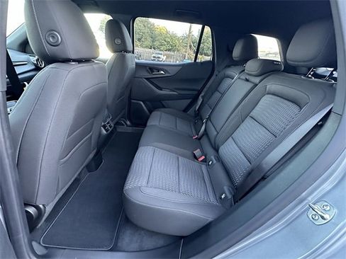 New 2026 Chevrolet Equinox LT image 19