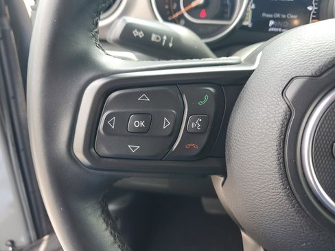 Used 2021 Jeep Wrangler Unlimited Sport image 19