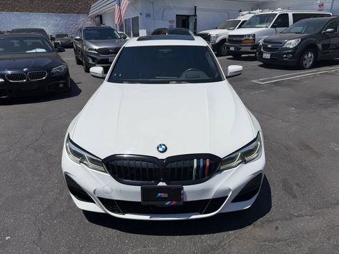 Used 2019 BMW 330i Sedan w/ M Sport Package RWD image 8