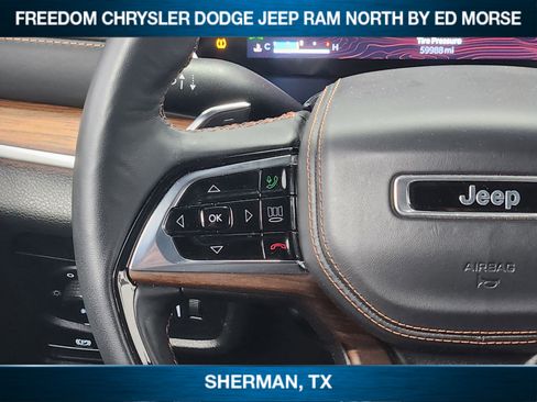 Used 2023 Jeep Grand Cherokee Summit image 20
