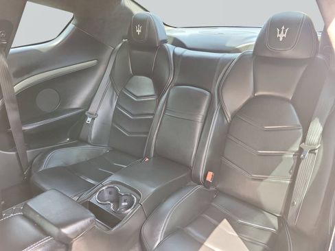 Used 2013 Maserati GranTurismo Sport RWD image 32