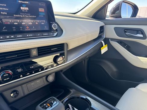 New 2026 Nissan Rogue SV image 21