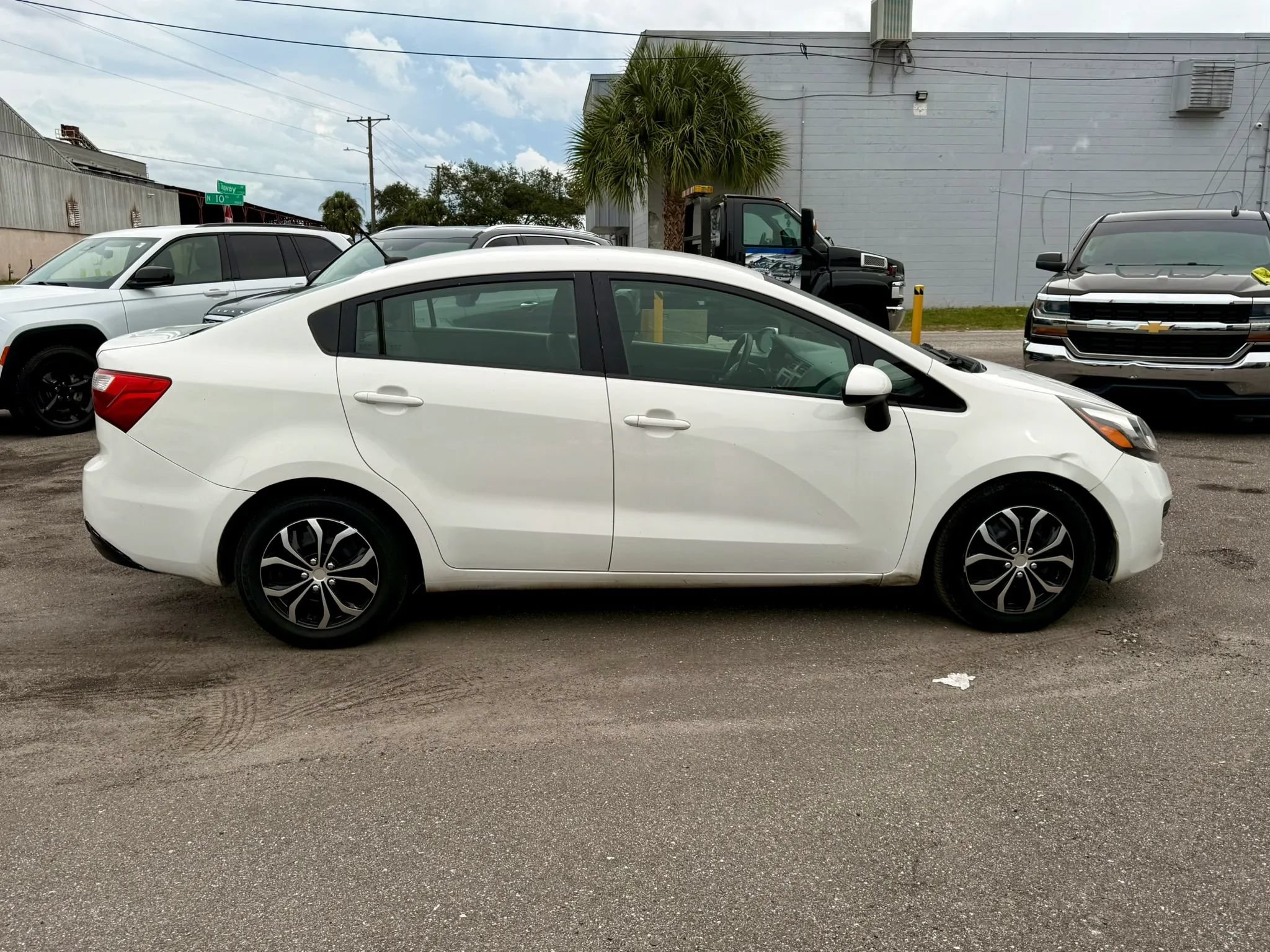 Used 2013 Kia Rio LX w/ PWR Pkg FWD image 6