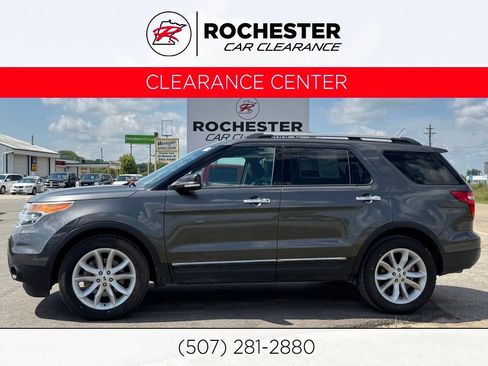 Used 2015 Ford Explorer XLT w/ Equipment Group 202A AWD/4WD image 1