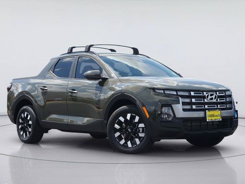 Used 2026 Hyundai Santa Cruz SEL FWD image 2