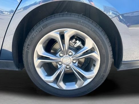 Used 2024 Honda Accord EX image 17