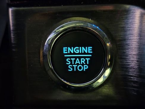 Used 2025 Ford F350 Lariat w/ Lariat Ultimate Package image 38