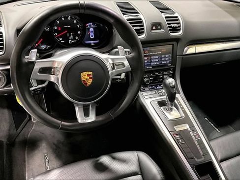 Used 2016 Porsche Cayman RWD image 4