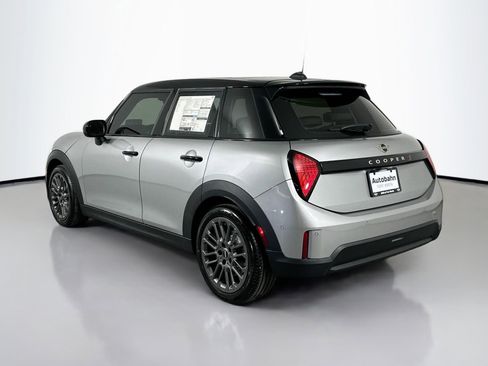 Used 2025 MINI Cooper S FWD image 7