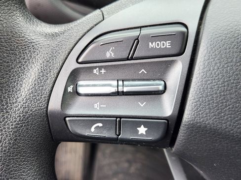 Used 2023 Hyundai Kona SEL w/ Cargo Package image 21