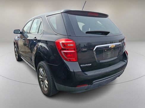 Used 2017 Chevrolet Equinox LS image 6