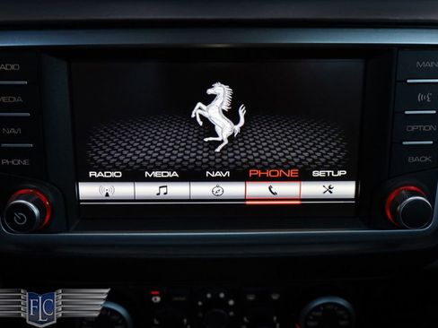 Used 2015 Ferrari California T RWD image 25