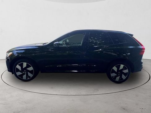 Certified 2025 Volvo XC60 T8 Plus w/ Climate Package AWD/4WD image 2