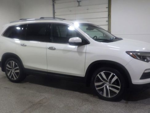 Used 2016 Honda Pilot Elite image 5