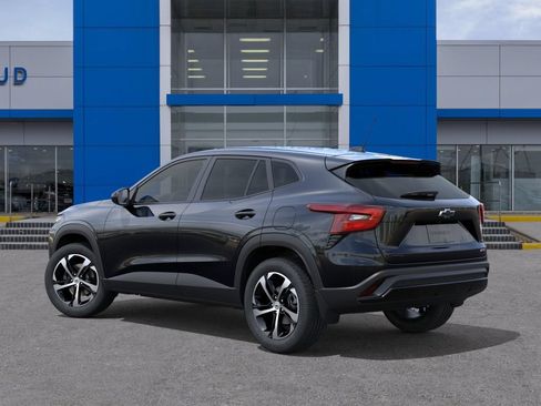 New 2026 Chevrolet Trax RS FWD image 3