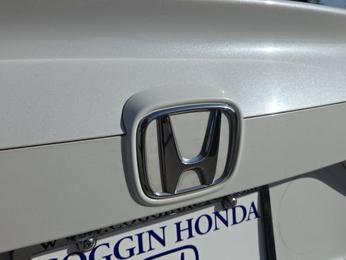 Used 2020 Honda Accord LX image 37