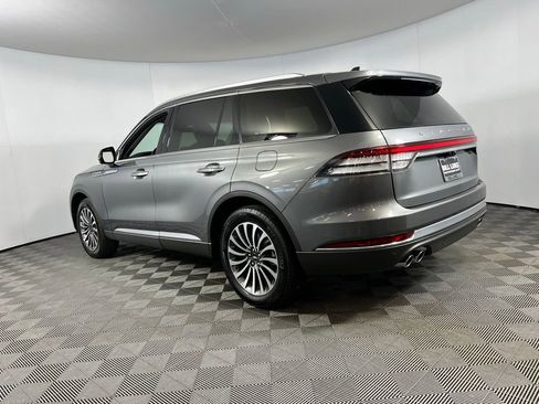Used 2024 Lincoln Aviator Reserve image 9