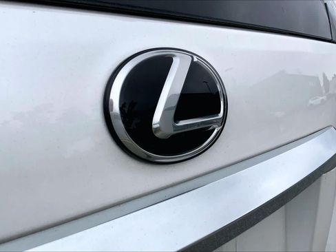 Certified 2023 Lexus GX 460 Premium w/ Premium Package AWD/4WD image 31