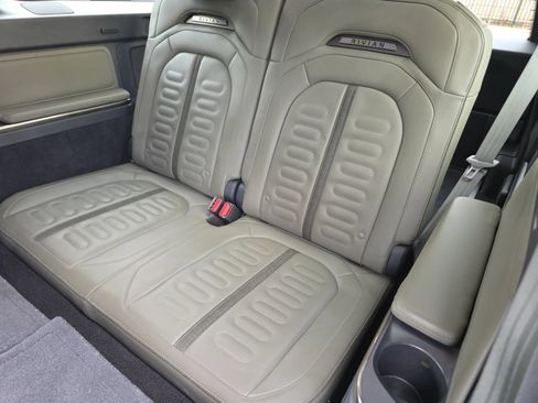 Used 2023 Rivian R1S Launch Edition Quad AWD/4WD image 37
