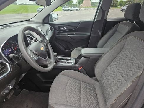 Used 2022 Chevrolet Equinox LT FWD image 9