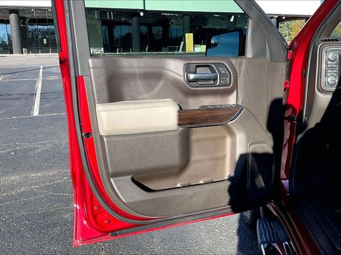 Used 2019 GMC Sierra 1500 SLT w/ SLT Premium Package image 21