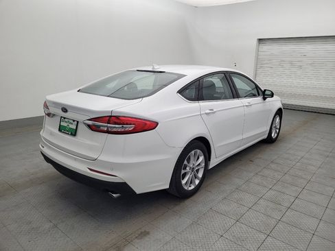 Used 2019 Ford Fusion SE image 10