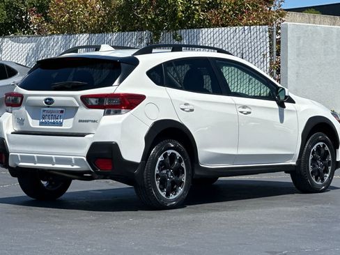 Used 2023 Subaru Crosstrek 2.0i Premium w/ Popular Package #2 AWD/4WD image 2