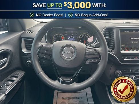 Used 2023 Jeep Cherokee Altitude Lux AWD/4WD image 18