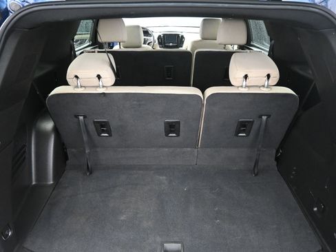 Certified 2023 Chevrolet Traverse LS image 21