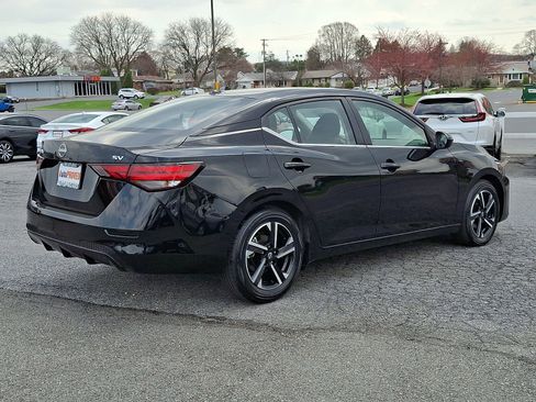 Used 2024 Nissan Sentra SV image 6