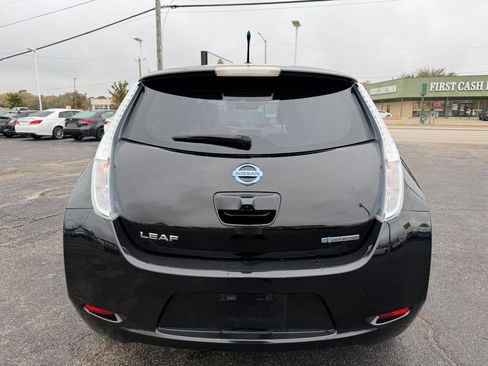 Used 2014 Nissan Leaf SL w/ Premium Package image 6