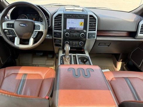 Used 2019 Ford F150 King Ranch w/ Equipment Group 601A Luxury AWD/4WD image 9