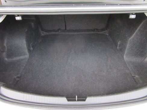 Used 2024 Chevrolet Malibu LT FWD image 14