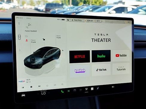 Used 2024 Tesla Model 3 Standard Range image 29