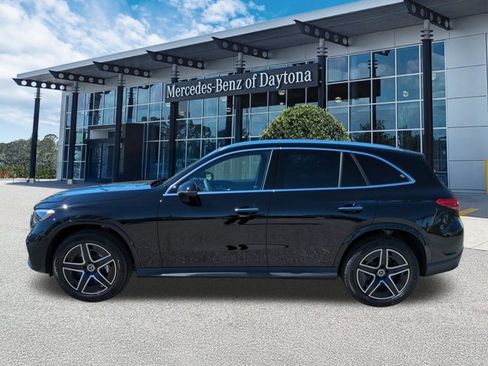 Used 2026 Mercedes-Benz GLC 300 image 7