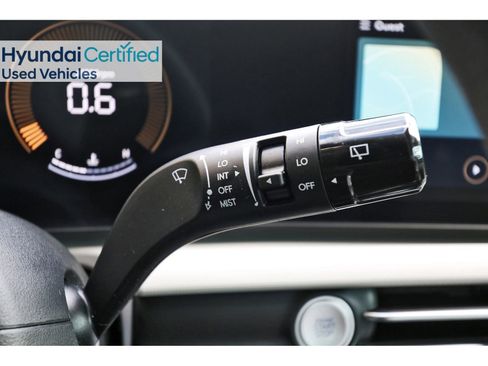 Used 2025 Hyundai Tucson SE FWD image 21