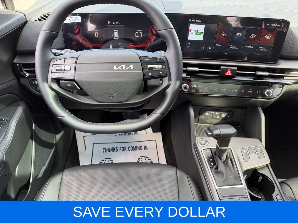 Used 2026 Kia Sportage EX w/ EX Panorama Roof Package FWD image 11