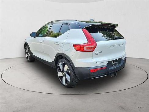 Certified 2024 Volvo XC40 Recharge Ultimate w/ Protection Package Premier AWD/4WD image 3