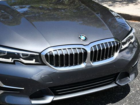 Used 2020 BMW 330i Sedan w/ Premium Package image 36