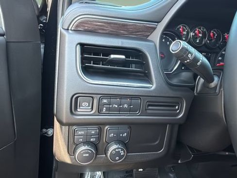 Used 2024 Chevrolet Tahoe LS AWD/4WD image 21