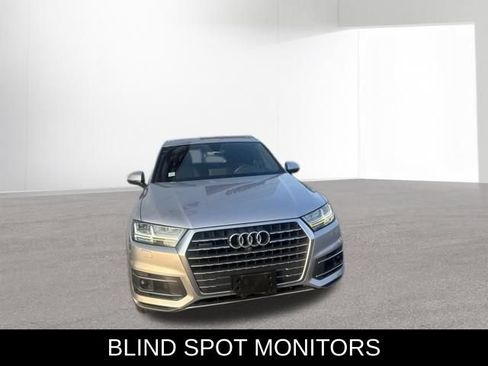 Used 2018 Audi Q7 3.0T Prestige AWD/4WD image 3